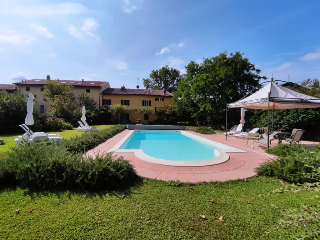 Villa Camilla vista con piscina